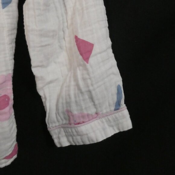 Unbranded | medium | P2P 18 inches measured | Pig Pattern Button-Up Pajama Top - Picture 15 of 15